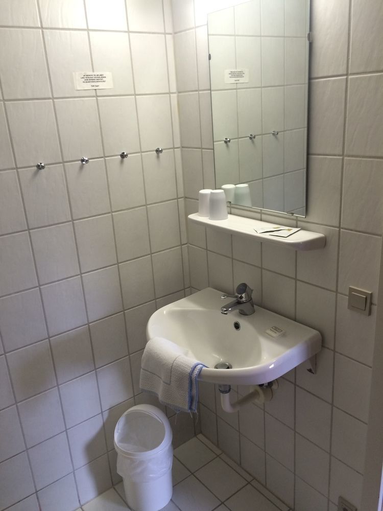 Hotel Inger Хульсиг Экстерьер фото